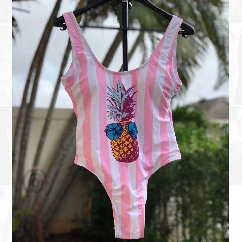 NWT! Cool Stripes Pineapple One Piece! 🍍🌴